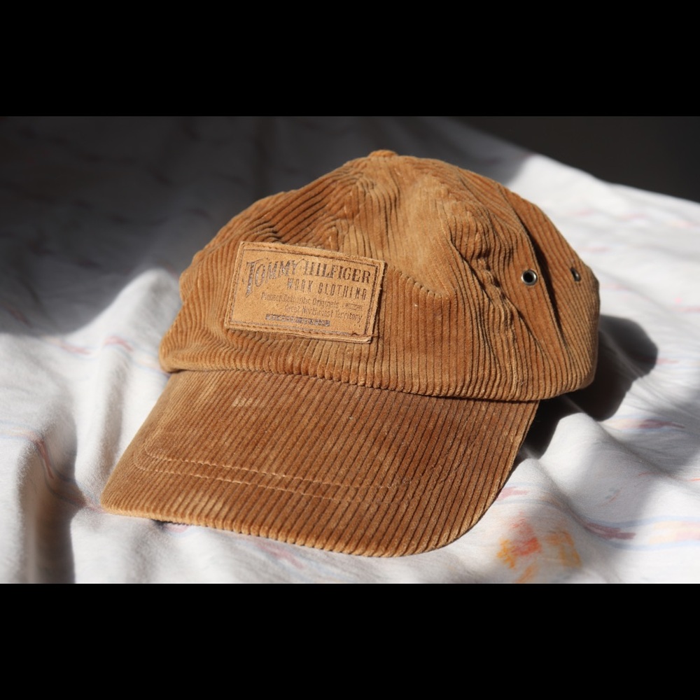 Tommy Hilfiger corduroy hat